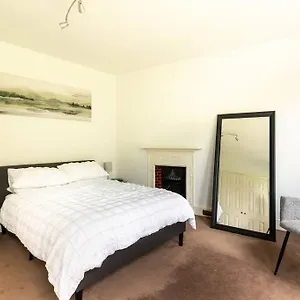  Apartment Look No Further The Stable Block In Beautiful Beaufort House 2 Bedrooms United Kingdom